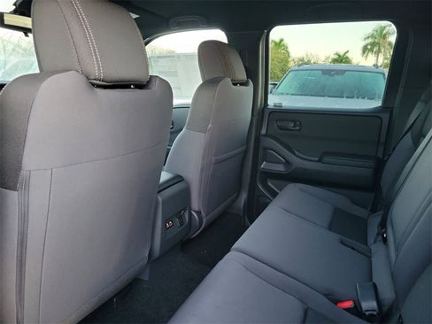 New 2026 Nissan Frontier SV image 5