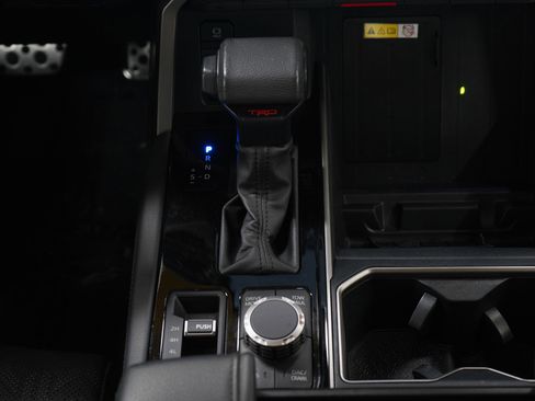 Used 2022 Toyota Tundra Limited w/ TRD Off-Road Tow Package image 16