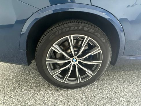 Used 2023 BMW X5 M50i w/ Climate Comfort Package AWD/4WD image 24