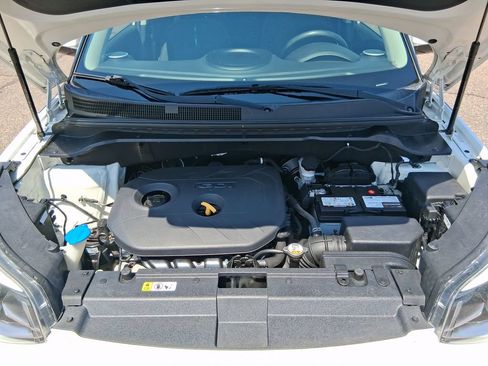 Used 2016 Kia Soul + FWD image 20