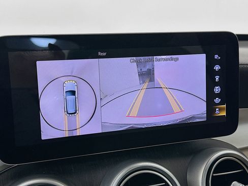 Used 2020 Mercedes-Benz GLC 300 4MATIC image 15