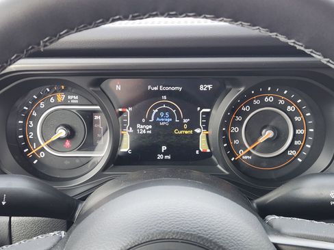 New 2026 Jeep Gladiator Mojave image 14