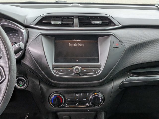 Used 2023 Chevrolet TrailBlazer LT FWD image 18