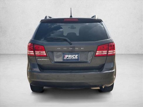 Used 2020 Dodge Journey SE w/ SE Popular Equipment Group FWD image 7
