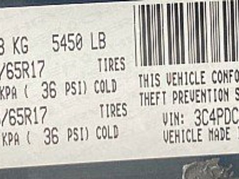 Used 2015 Dodge Journey SXT w/ Flexible Seating Group image 10