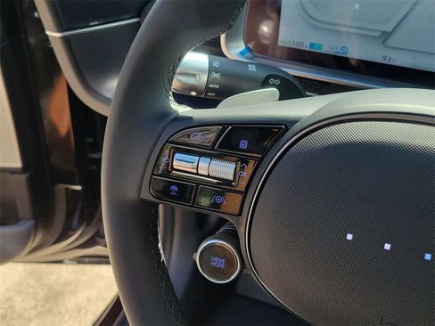 New 2025 Hyundai Ioniq 6 SEL image 24