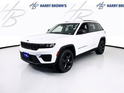 Used 2023 Jeep Grand Cherokee Altitude