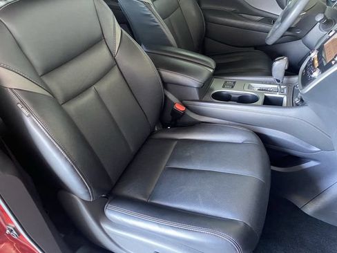 Used 2020 Nissan Murano SL w/ Moonroof Package AWD/4WD image 9