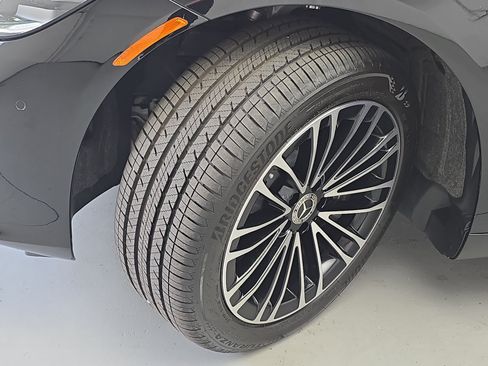 Certified 2024 Mercedes-Benz S 580 4MATIC Sedan w/ Warmth & Comfort Package image 33