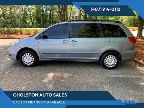 Used 2006 Toyota Sienna LE FWD image 1
