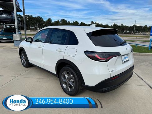 New 2026 Honda HR-V LX image 4