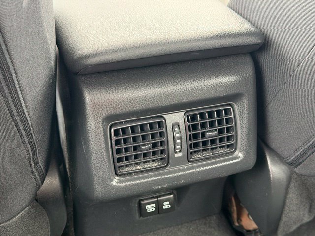 Used 2025 Toyota Camry LE FWD image 35
