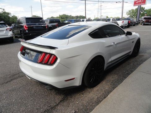 Used 2016 Ford Mustang GT Premium w/ Equipment Group 401A RWD image 3