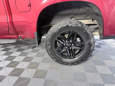 Used 2021 Chevrolet Silverado 1500 Custom Trail Boss w/ LPO, Dark Essentials Package image 28