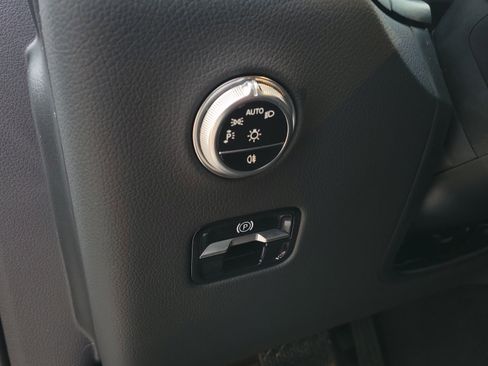 Certified 2026 Mercedes-Benz GLC 300 image 13