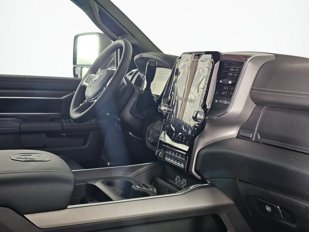 New 2026 RAM 3500 Laramie w/ Night Edition AWD/4WD image 41