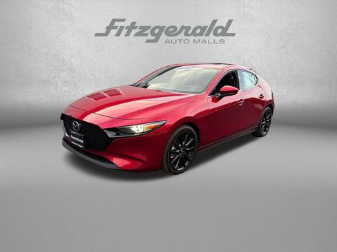 Used 2020 MAZDA MAZDA3 AWD Hatchback w/ Premium Pkg image 2