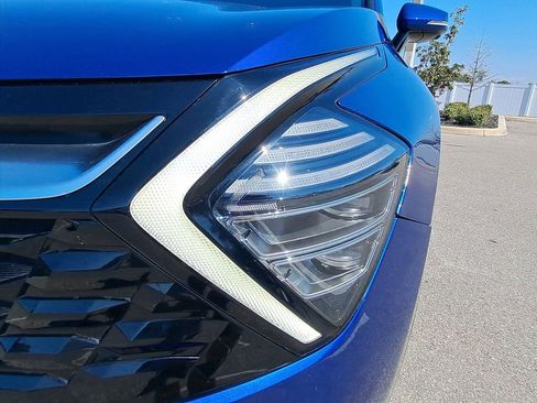 Used 2023 Kia Sportage SX image 10