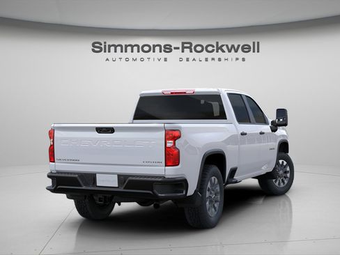 New 2026 Chevrolet Silverado 2500 Custom w/ Custom Convenience Package AWD/4WD image 4