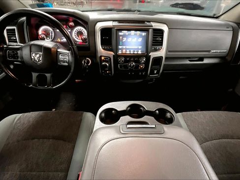 Used 2018 RAM 1500 Big Horn image 13