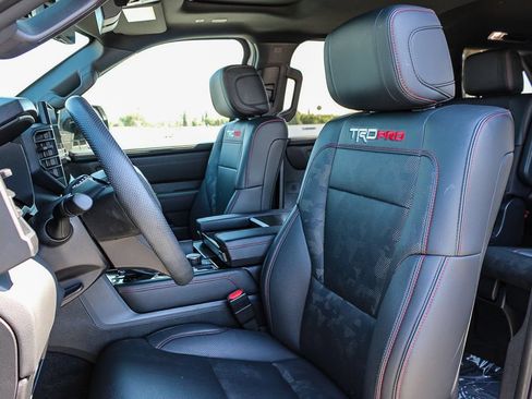 Used 2025 Toyota Sequoia TRD Pro AWD/4WD image 18