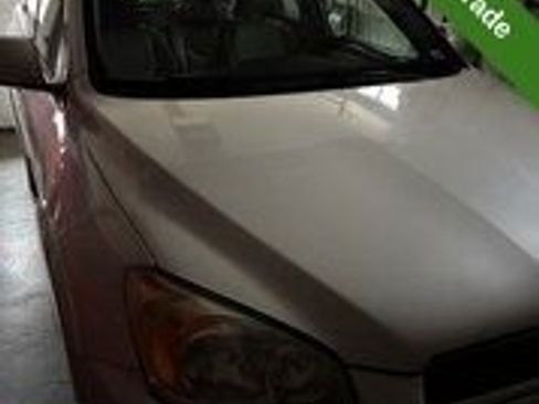 Used 2010 Toyota RAV4 Limited image 3