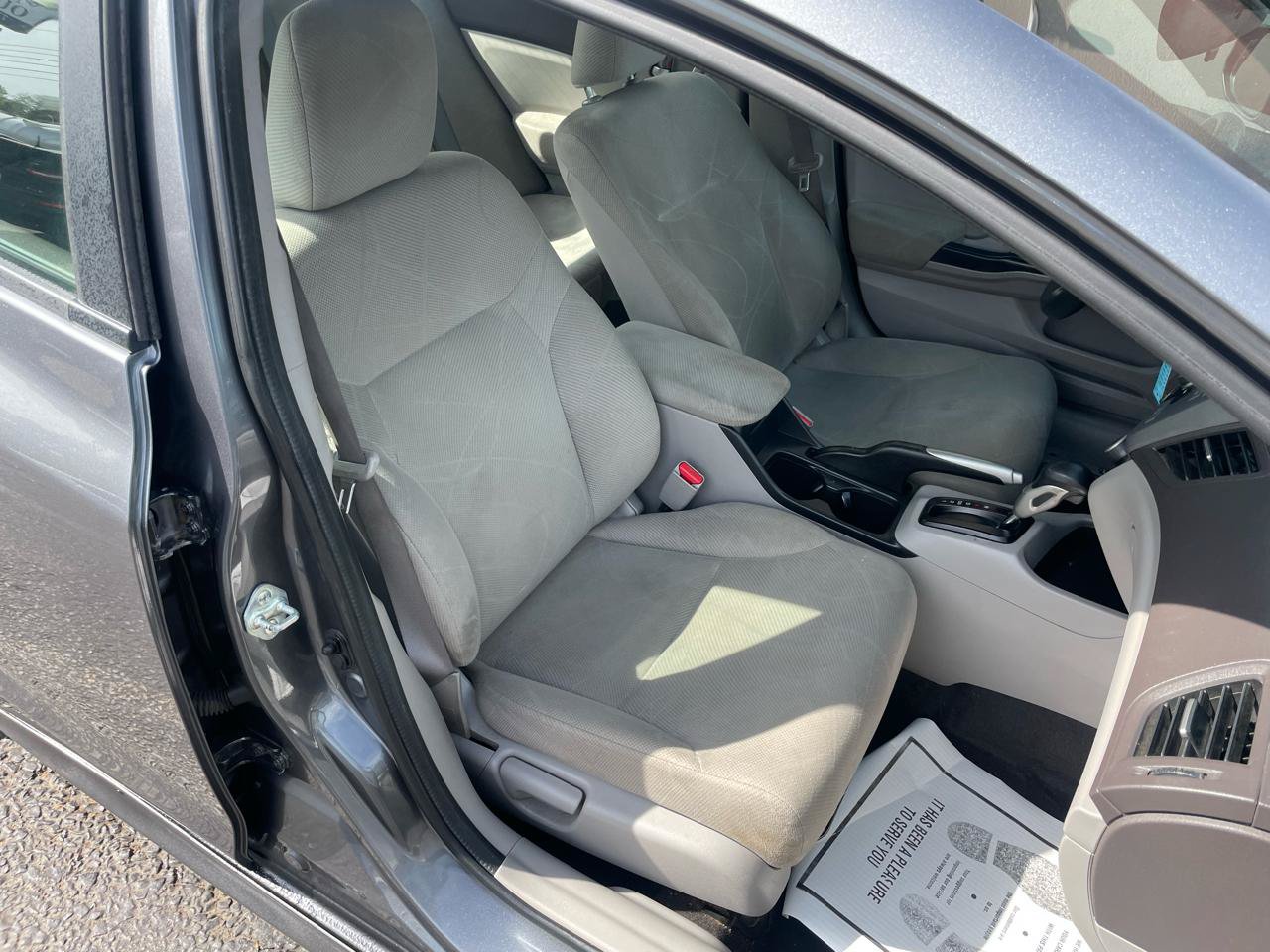 Used 2012 Honda Civic LX image 28