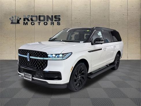 New 2025 Lincoln Navigator L Black Label w/ Black Label Special Edition image 1