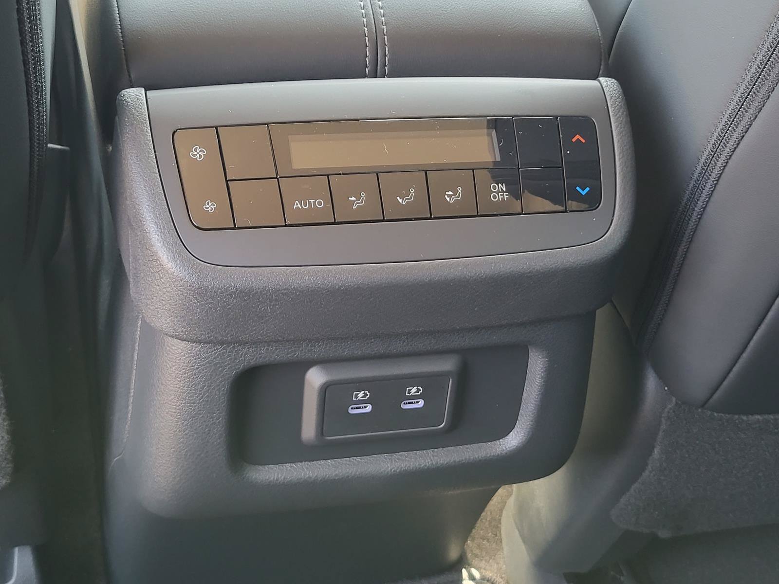 New 2026 Nissan Pathfinder SL w/ Cargo Package FWD image 16
