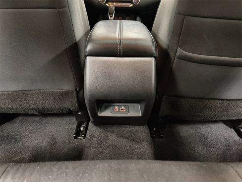 Used 2024 Nissan Altima 2.5 SV w/ SV Premium Package image 21