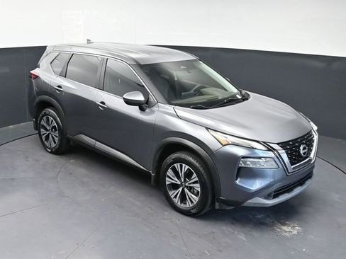 Used 2023 Nissan Rogue SV FWD image 29