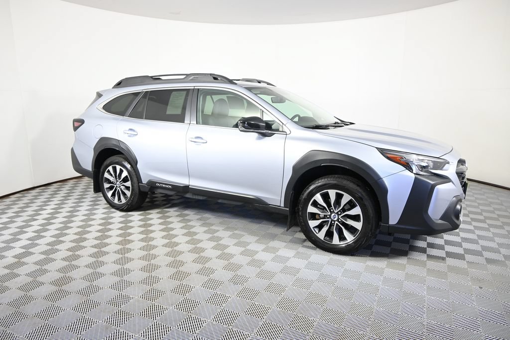 Used 2024 Subaru Outback Limited AWD/4WD image 8
