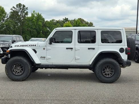 Used 2022 Jeep Wrangler Unlimited Rubicon w/ Xtreme Recon 35" Tire Package AWD/4WD image 2