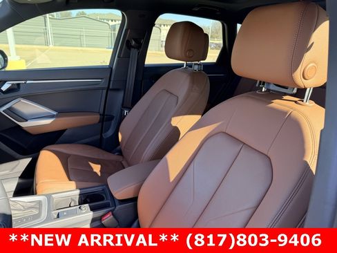 Used 2022 Audi Q3 2.0T Premium Plus image 12