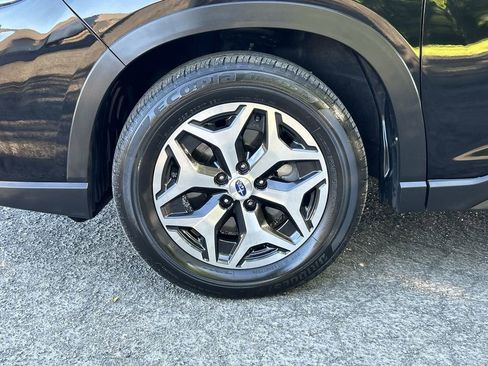 Used 2020 Subaru Forester Premium AWD/4WD image 10