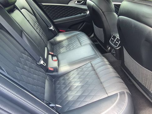 Used 2019 Genesis G70 2.0T Advanced w/ Prestige Package AWD/4WD image 29