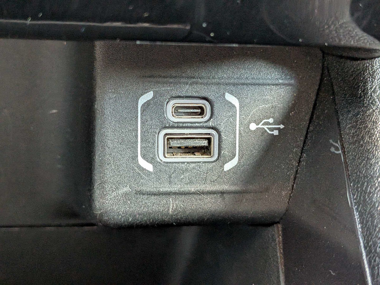 Used 2024 Jeep Compass Latitude AWD/4WD image 21