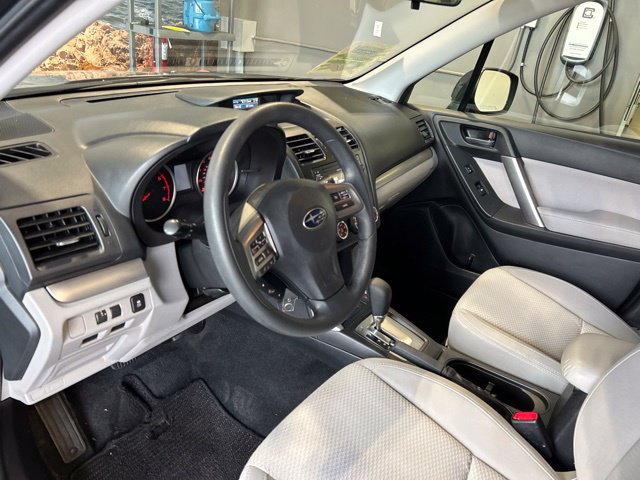 Used 2015 Subaru Forester 2.5i Premium w/ All-Weather Package AWD/4WD image 2