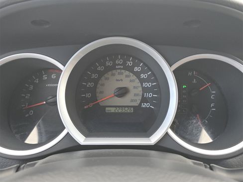 Used 2008 Toyota Tacoma PreRunner image 21