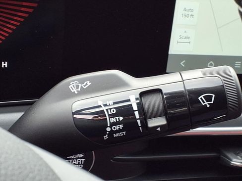 Used 2025 Kia K5 GT-Line w/ GT-Line Premium Package image 17