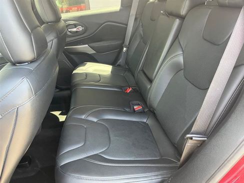 Used 2020 Jeep Cherokee Limited AWD/4WD image 22