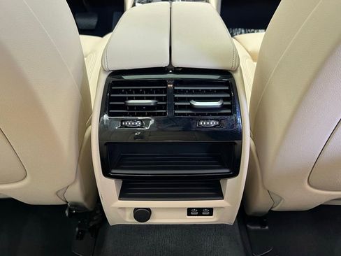 Certified 2023 BMW 530i w/ Premium Package RWD image 9