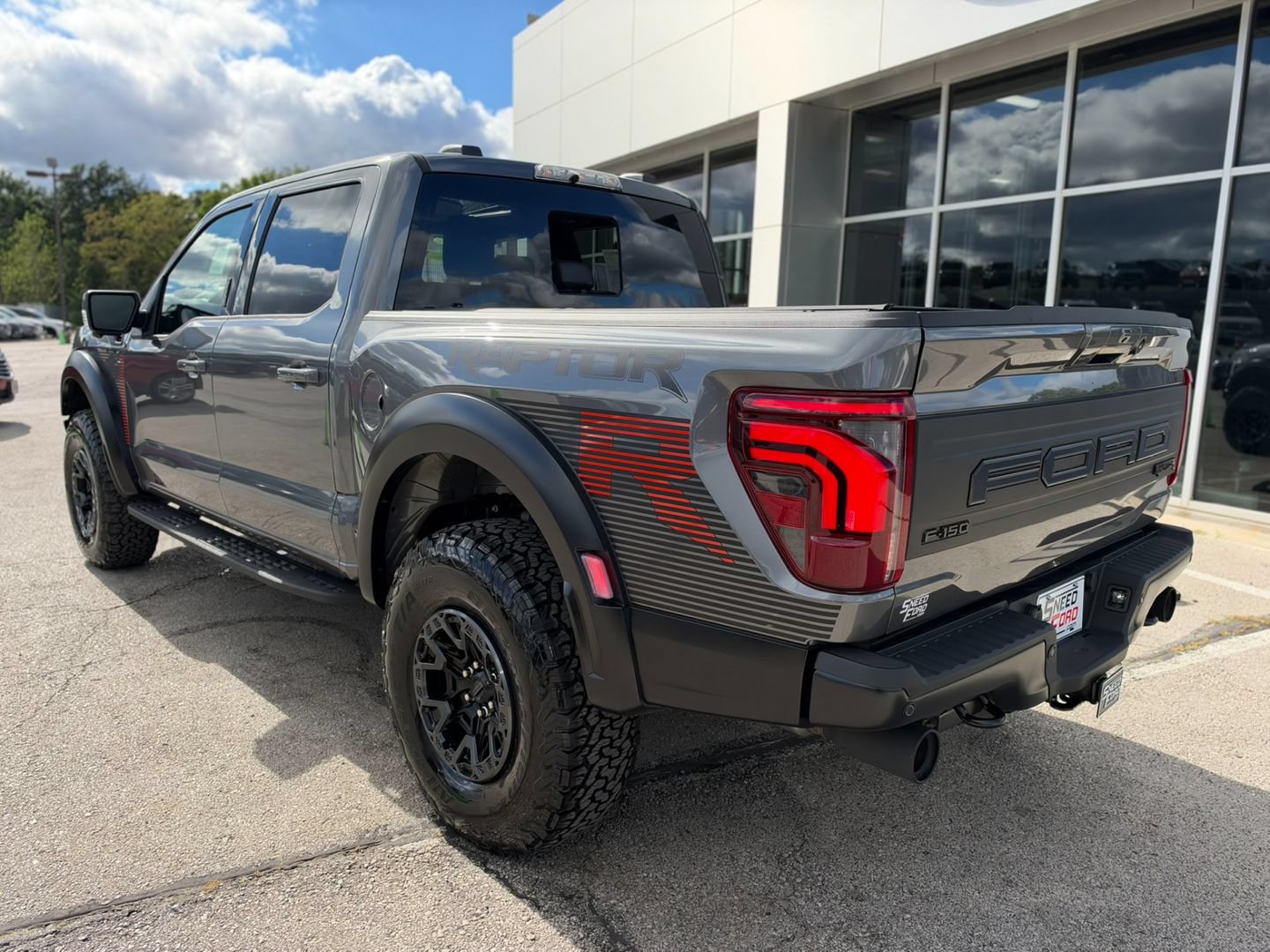 New 2026 Ford F150 Raptor w/ Equipment Group 803A Raptor R AWD/4WD image 5