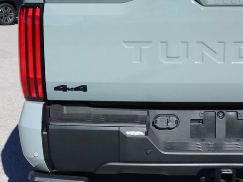 New 2026 Toyota Tundra Limited AWD/4WD image 18