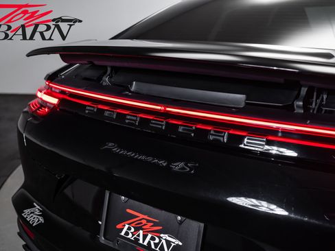 Used 2020 Porsche Panamera 4S AWD/4WD image 11