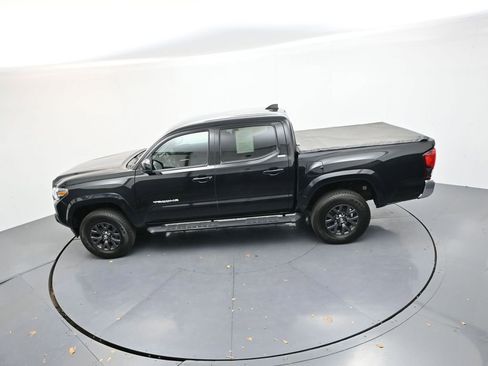 Used 2020 Toyota Tacoma SR5 image 20