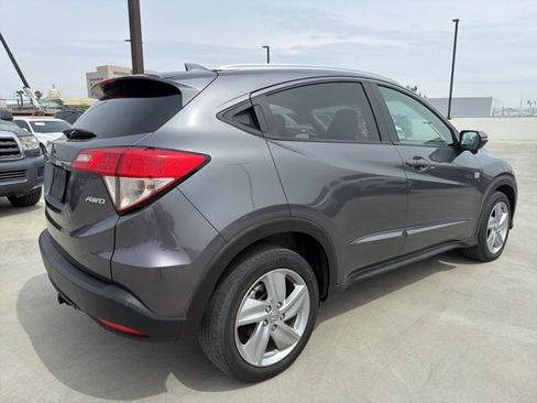 Used 2019 Honda HR-V EX-L image 2