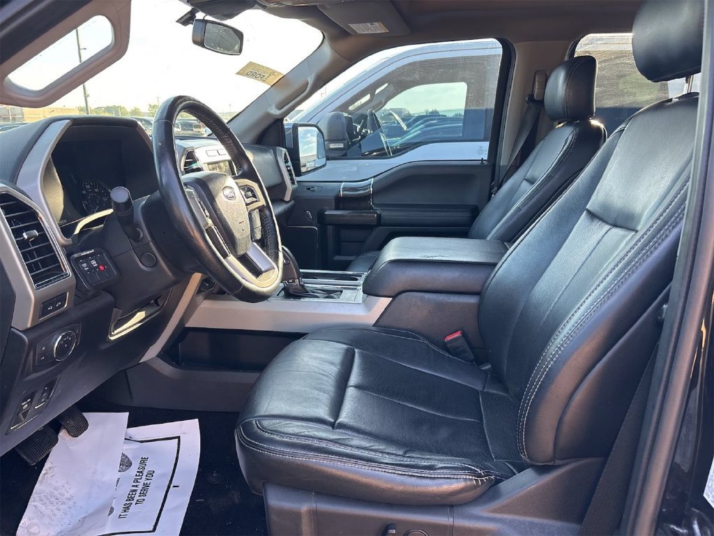 Used 2019 Ford F150 Lariat w/ Equipment Group 502A Luxury AWD/4WD image 9
