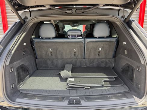 Used 2025 Cadillac Escalade IQ Luxury 2 w/ LPO, Premium Carpet Package AWD/4WD image 28