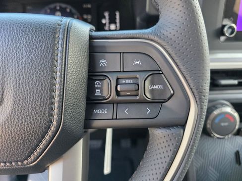 New 2026 Toyota 4Runner SR5 image 30